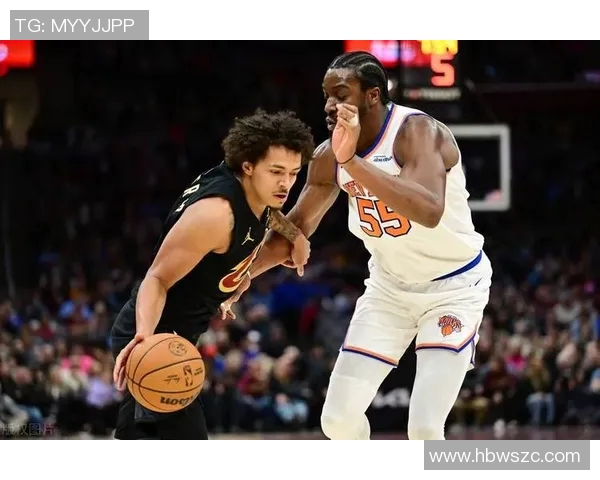 美国男篮队大胜对手获得国际篮球赛胜利，击败对手30分！