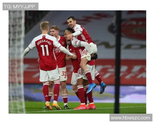 英超五大精彩瞬间全方位回顾，激动人心的比赛画面让球迷热血沸腾