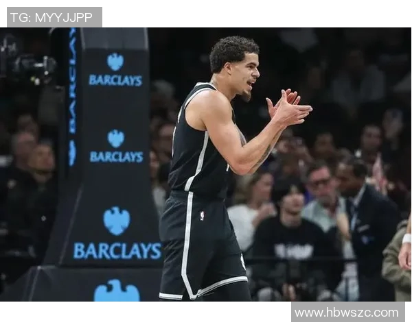 雄鹿队前锋因伤缺席数场比赛：球队如何应对核心缺阵？