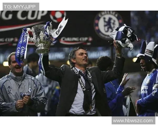 穆里尼奥斩获最佳教练奖再掀热炒风波